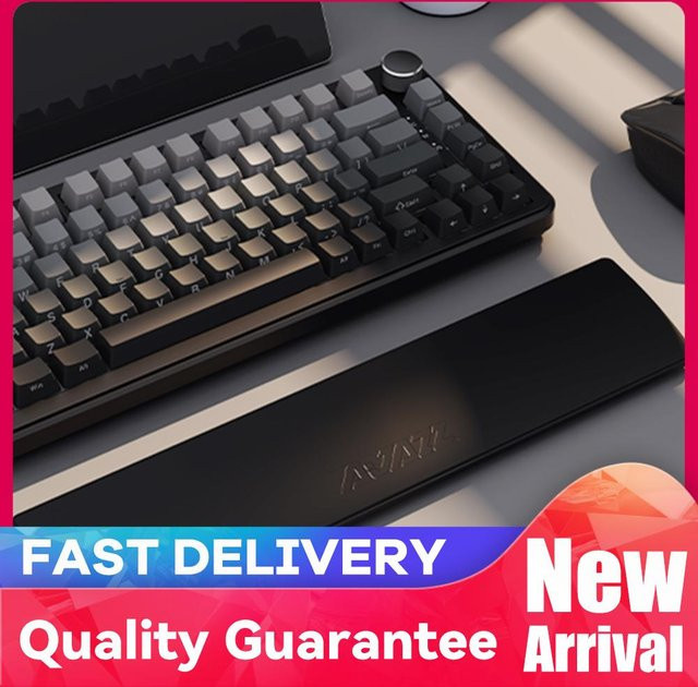 APWIKOGER Mechanische Tastatur mit 81 Tasten und ergonomischer Handgelenkstütze in Schwarz - Bild 1