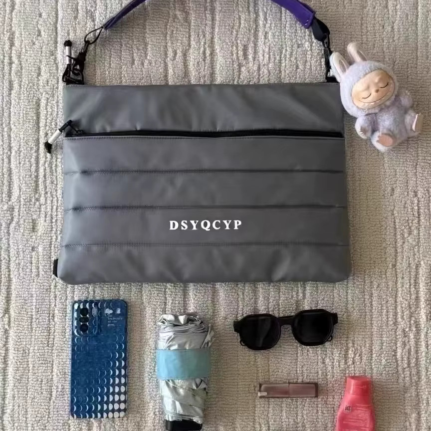 Minimal Niche High-End Laptoptasche für 13 und 14 Zoll Unisex Schultertasche in Blau oder Grau - Bild 2