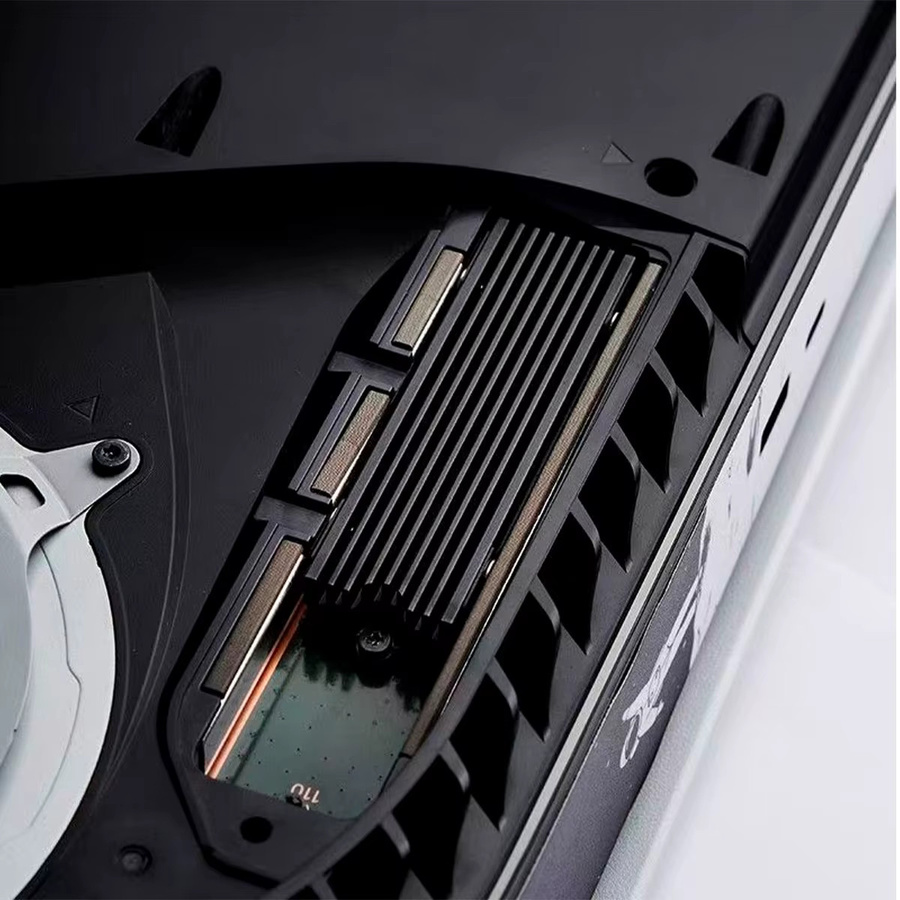AuyiHomu M.2 2280 SSD-Kühlkörper aus Aluminium mit Wärmeleitpad für NVMe/M.2 SSD, kompatibel mit Desktop-PC und PS5, Silber/Schwarz - Bild 4