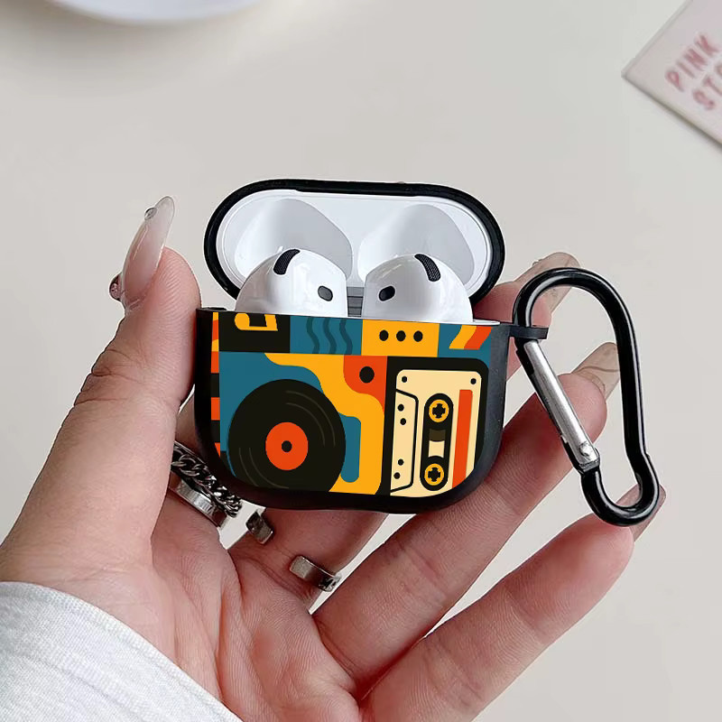 Apple Schutzhülle mit Retro-Musikmuster für AirPods 4, 3, 2, 1 und AirPods Pro 1, 2, 3 aus TPU in Multicolour inklusive Schlüsselanhänger - Bild 2