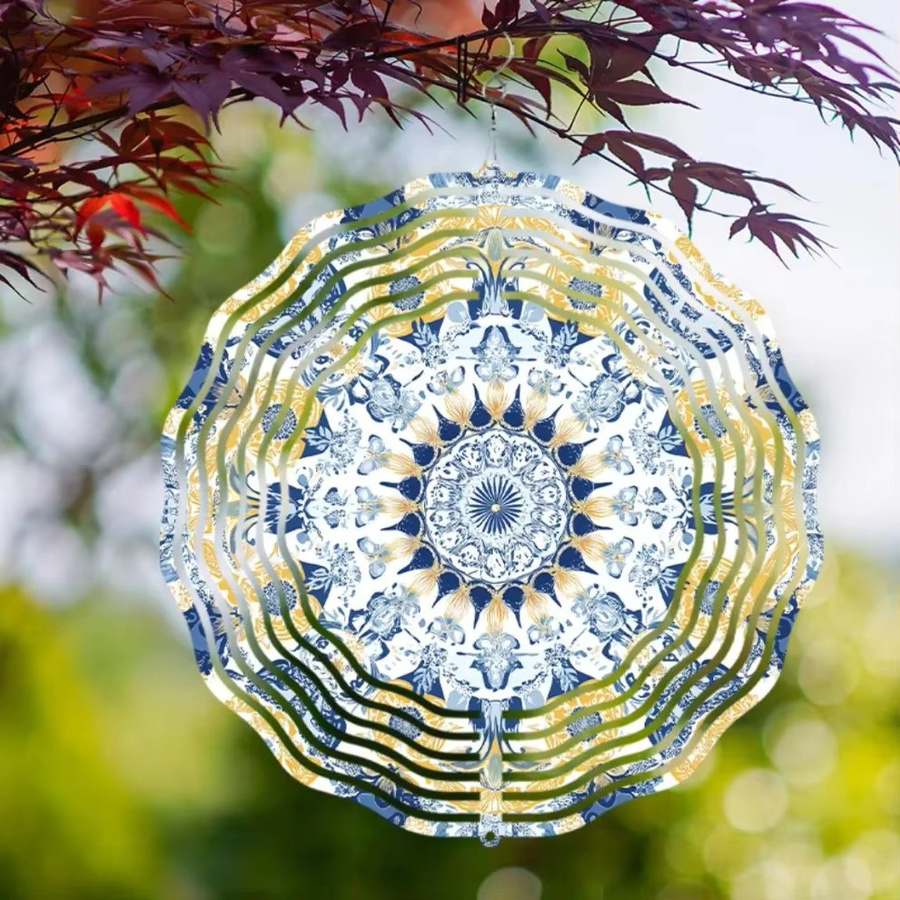 HELLOYOUNG Mandala-Windspiel aus Metall in Blau und Gold mit Blumenmuster als hängende Außendekoration - Bild 3