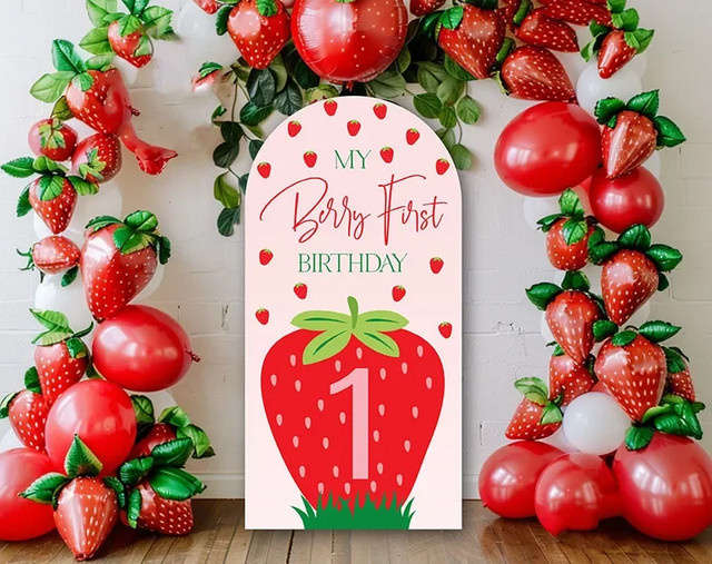 VIKAMA Party Hintergrund Wand mit Cartoon Erdbeere und Polka Dot Print für Geburtstage, Hochzeiten und Dekorationen - Bild 1