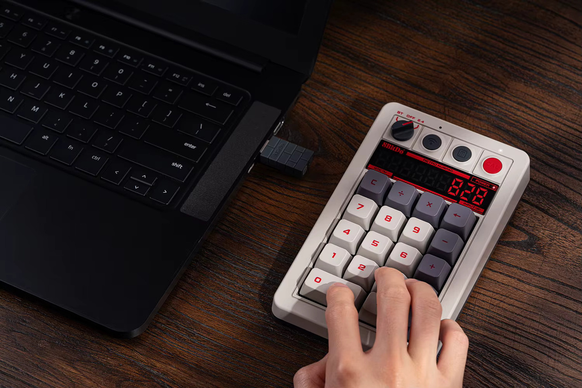 8BitDo Retro 18 Mechanisches Numpad mit Taschenrechnermodus, Bluetooth, 2,4G und Kabelverbindung für Windows und Android - Bild 3