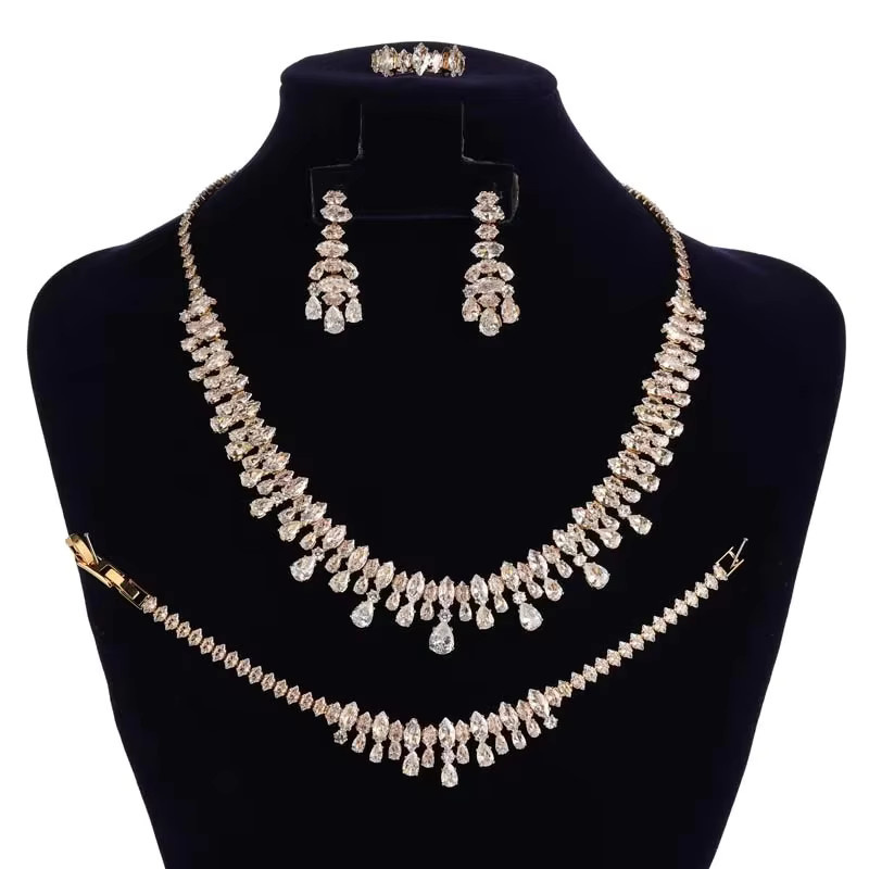 HADIYANA Schmuckset, Gold, Kristall, Damen, Hochzeit - Bild 1