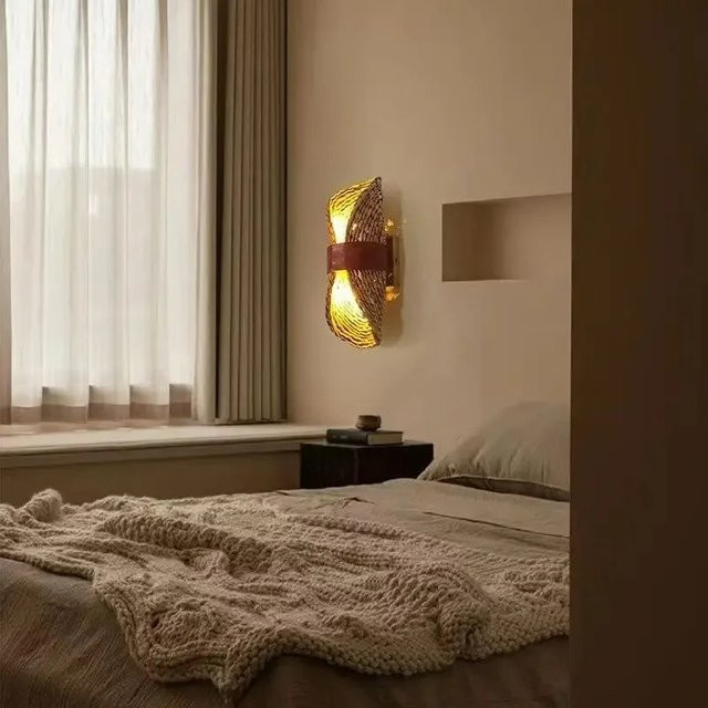 MAISU Rattan-Wandlampe im japanischen Retro-Wabi-Sabi-Stil, braun, warmweißes Licht - Bild 1
