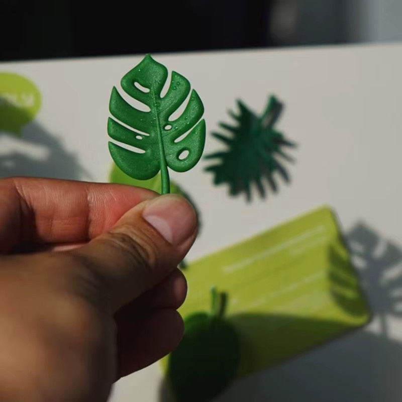 4 Stück Mini Kühlschrank Magnete mit tropischen Blättern in Grün, wasserfeste Aufkleber im floralen Design - Bild 2