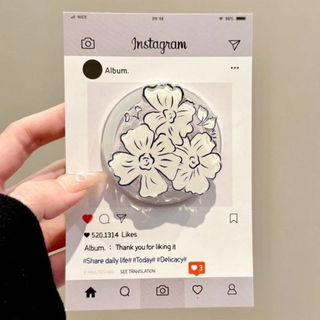 MagSafe Griptok mit süßem koreanischem Cartoon-Blumen-Design für iPhone 16, 15, 17 in Weiß - Bild 1