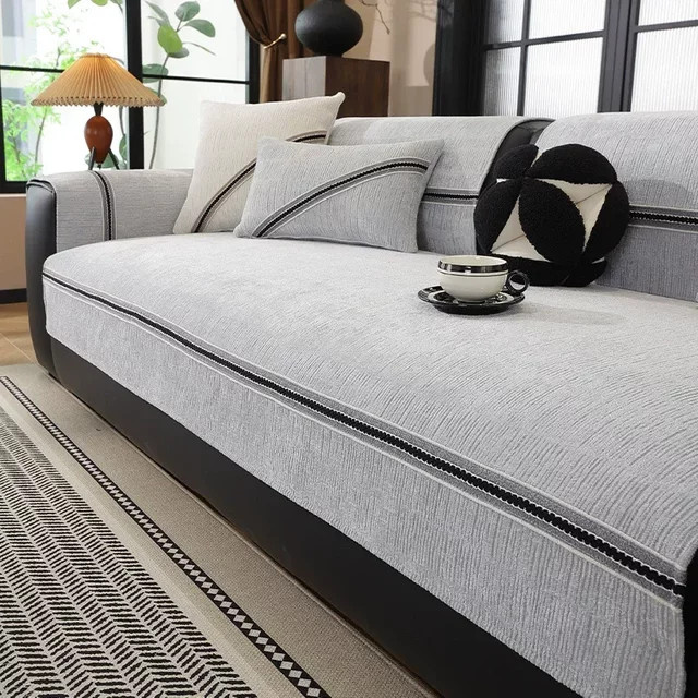 Hochwertiges Chenille Sofakissen für Ledersofas mit rutschfestem Bezug in vier Jahreszeiten - Bild 1