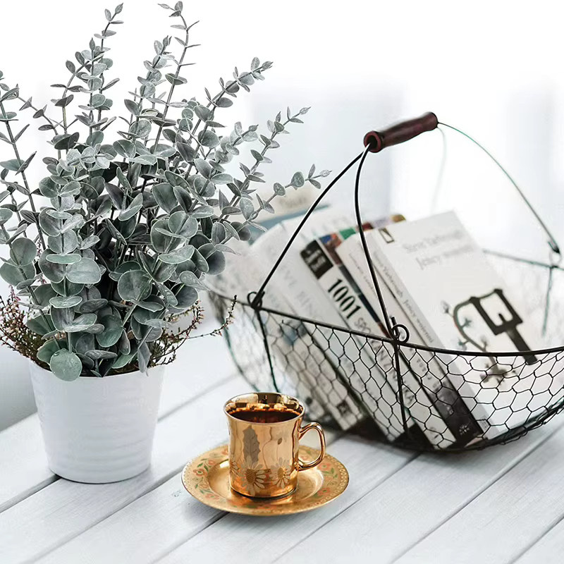 Künstliche Eukalyptusblätter in Grün und Weiß für Tischdekoration, Hochzeiten und Garten-Deko - Bild 2