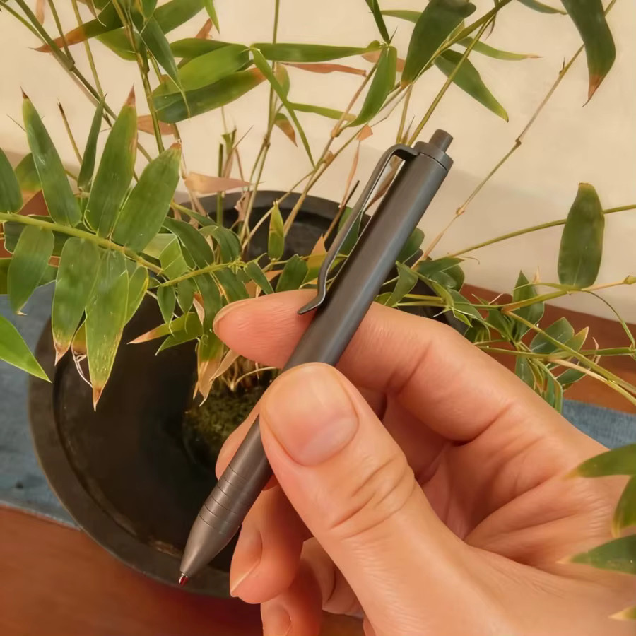 FYZS EDC Kugelschreiber aus Titan mit Druckmechanismus für Business und Outdoor - Bild 2