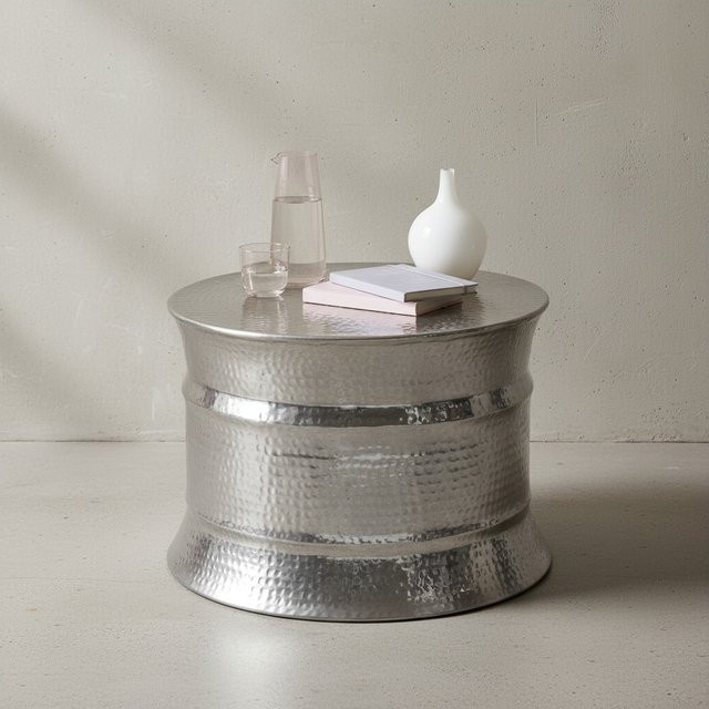 Runder orientalischer Couchtisch ENNS von KADIMA DESIGN aus Aluminium in Silber, Durchmesser: 62 cm, Höhe: 41 cm - Bild 1