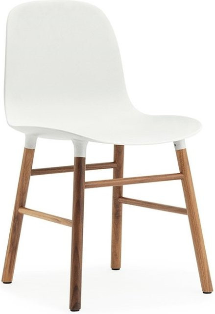 Normann Copenhagen Form Stuhl mit Holzgestell und Kunststoffschale in Weiß - Bild 1