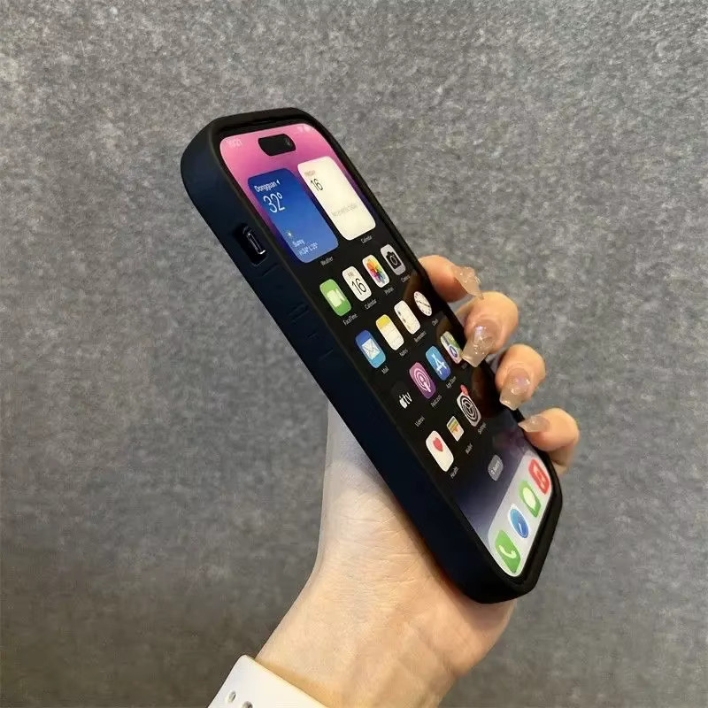 Stoßfeste Silikon-Handyhülle mit Karteneinsatz für Apple iPhone 11 bis 16 Pro Max, erhältlich in Schwarz oder Weiß - Bild 2