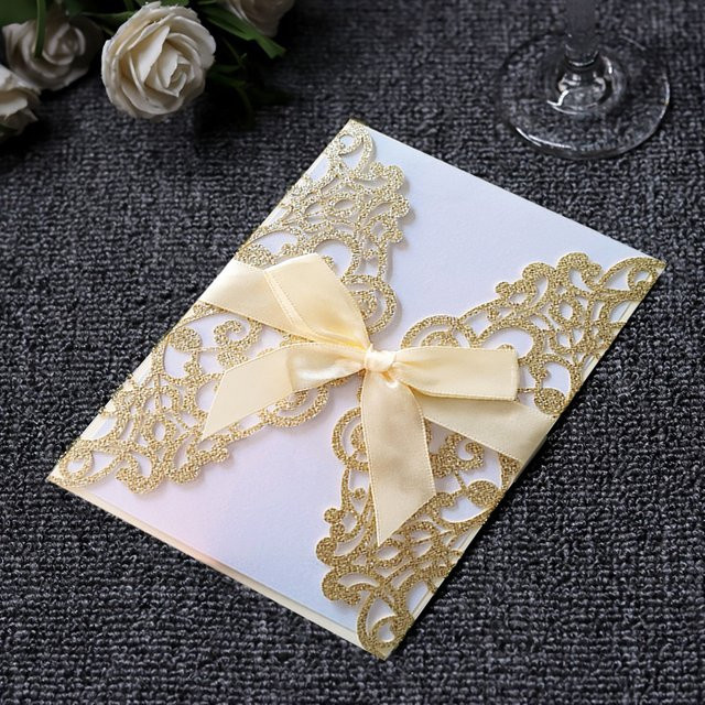 10 Stück lasergeschnittene Hochzeitseinladungskarten im Vintage-Stil in Weiß und Gold - Bild 1