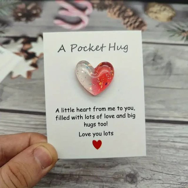 Süße kleine Herz-Taschenumarmung mit Ermutigungskarte für Geburtstag, Hochzeit und Valentinstag - Bild 1