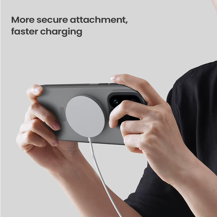 Nillkin Magnetische Super Frosted Shield Pro Handyhülle für OnePlus 15 in Schwarz und Transparent, stoßfeste Rückseite mit Anti-Fingerabdruck-Schutz - Bild 4