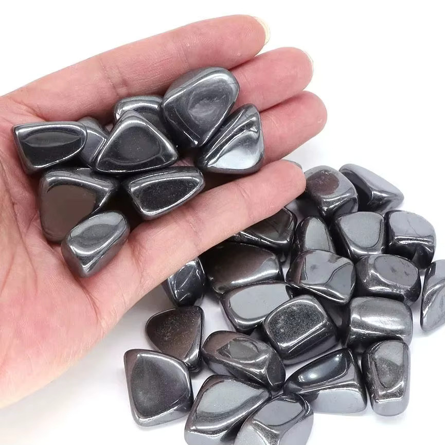 Natürliche Hämatit Heilkristalle als getrommelte Steine in Schwarz für deine Aquarium-Dekoration oder als Geschenk - Bild 3