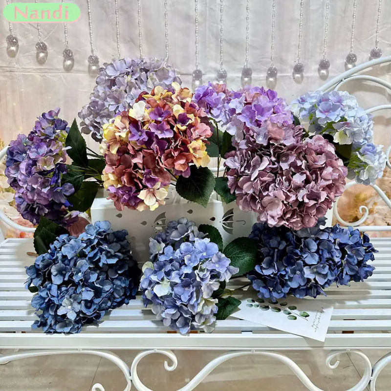NANDI Kunstblumen Hortensie Arrangement, 5-köpfige mehrfarbige Textil-Blumen für Tischdekoration und Hochzeiten - Bild 1