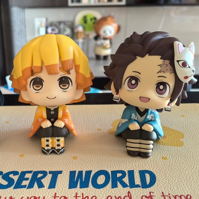 Bandai Demon Slayer Kamado Tanjirou Kamado Nezuko LOOK UP, Actionfigur, 2-teiliges Set - Bild 1