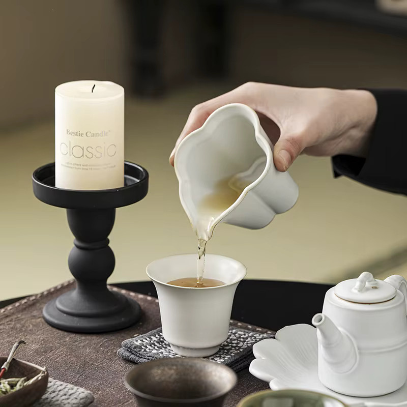 Blau-weißes Gongfu-Teetassen-Set aus handgefertigtem Dehua-Porzellan für deine Teeverkostung - Bild 1