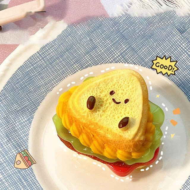 Wucifang Jewelry Mochi Taba Squishy Sandwich Baby Toast Fidget Spielzeug, yellow - Bild 1