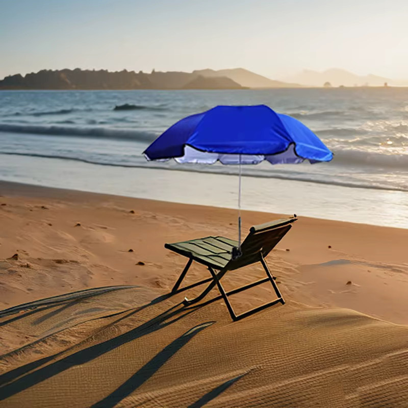 ZJMZYM Tragbarer Wasserdichter Strandschirm mit 360 Grad Drehbarer Universalklemme in Blau - Bild 1