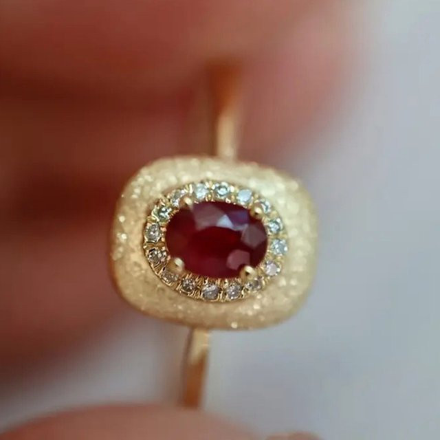 Huitan Ehering, roter Zirkonia, Gold, Damen - Bild 1