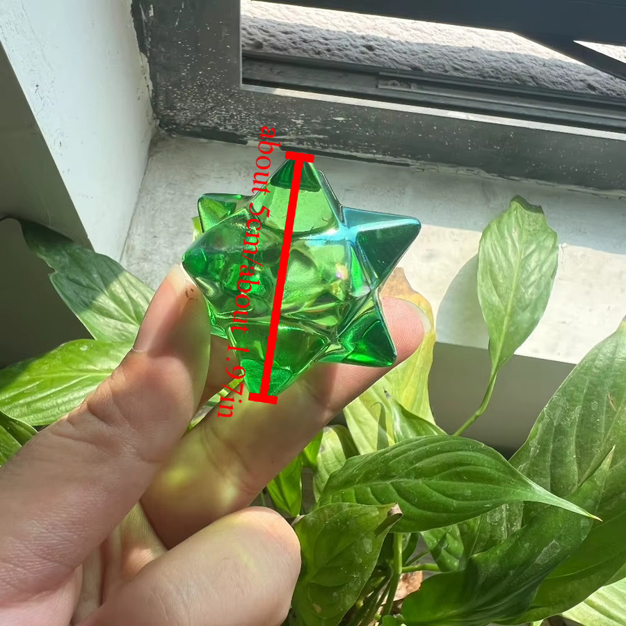 CRYSTALHOLA Grüner Aura-Stern aus natürlichem Quarz als Merkaba-Stern zur Dekoration - Bild 3