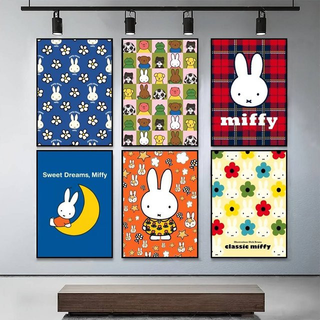 Miffy Kaninchen und Mond Wandaufkleber als dekoratives Poster für dein Zuhause, B/H: 30,0 x 21,0 cm - Bild 1