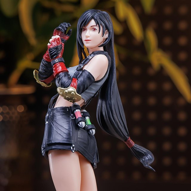 Yiran toy 1 ff7 Tifa Anime Statue Weibliche Kämpferin weiß - Bild 1