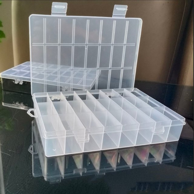 Transparente 24-Fach Schmuckbox aus Kunststoff als durchsichtige Organisationsbox - Bild 1