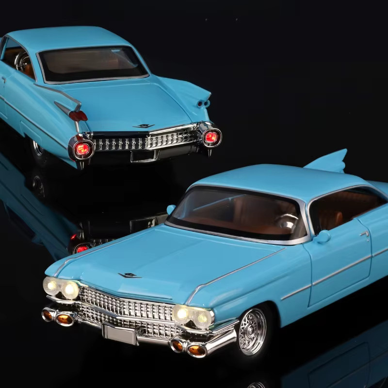 MINI AUTO 1960 Eldorado Große Rakete, Modellauto, Metall, mit Licht und Sound, 1:24 - Bild 2