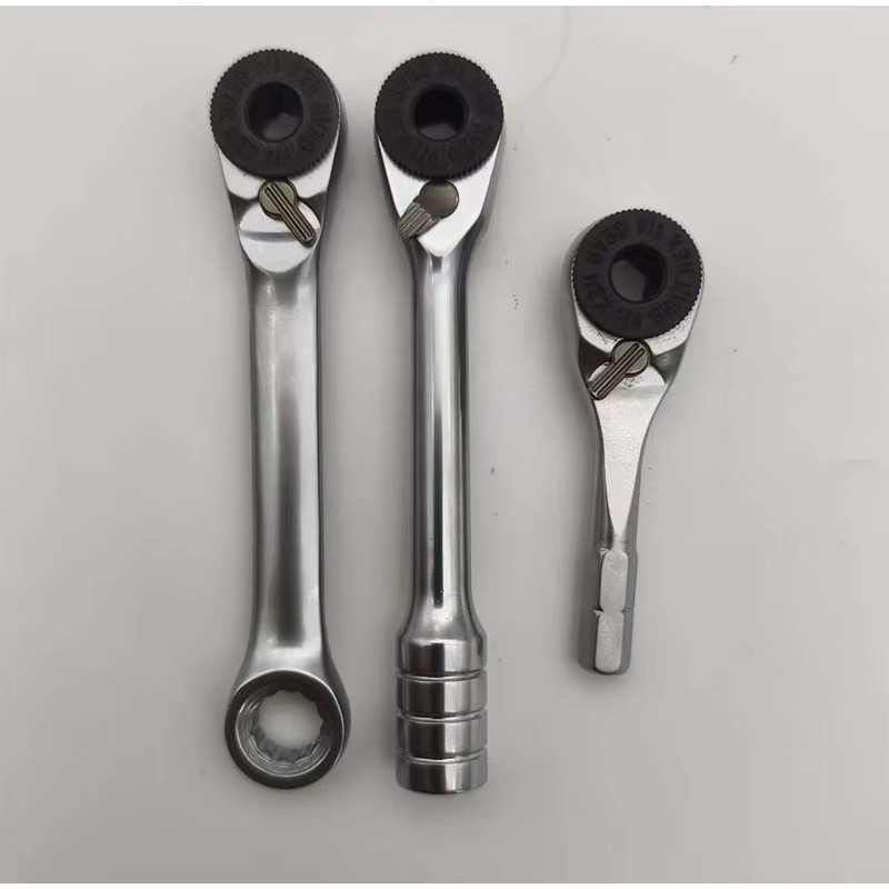 Drehmomentschlüssel und Ratschenschlüssel Set aus Edelstahl in Silber, 6,35mm Sechskant-Steckschlüssel für Mechaniker - Bild 2