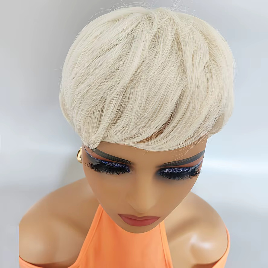 Kurze blonde Perücke mit Pony, hitzebeständig, Pixie-Schnitt - Bild 4