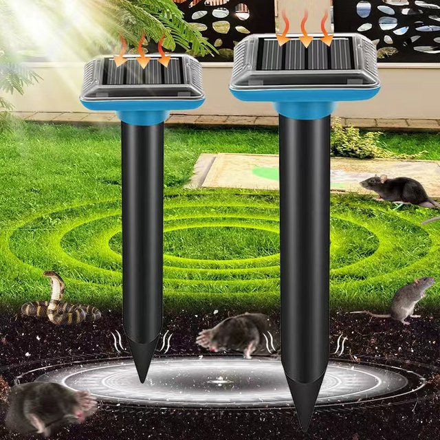 Solarbetriebener Ultraschall-Tiervertreiber in Blau gegen Maulwürfe, Mäuse und Schlangen für den Garten und Obstgarten - Bild 1
