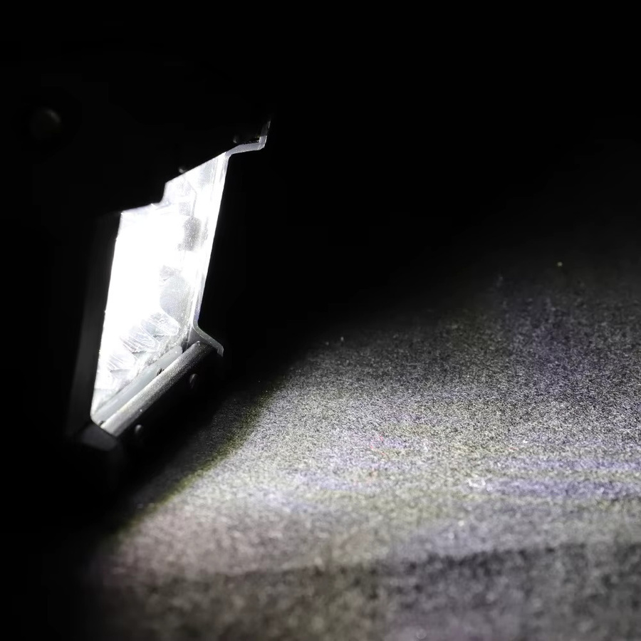 HOTBEAM 4-Zoll Offroad Auto-Arbeitslicht mit Spot- und Flood-Modus in Schwarz inklusive universeller Anhängerkupplungshalterung für Pickup Truck und Van - Bild 5