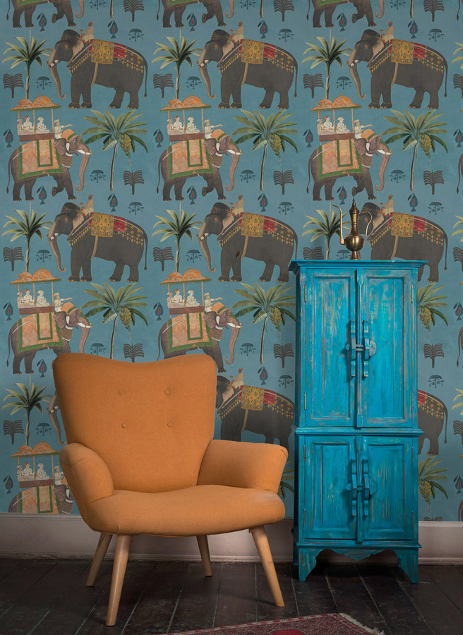 MINDTHEGAP Mural Tapete The Procession WP20170 Blau mit Tier- und Botanikmotiven - Bild 1
