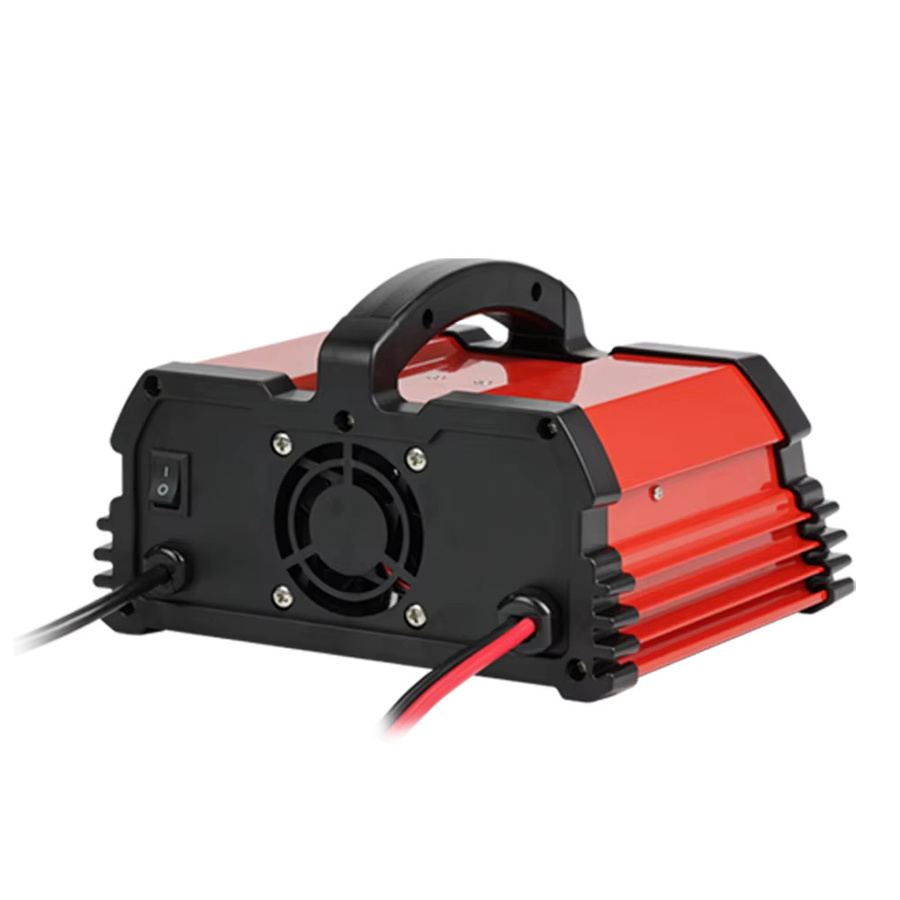 LVYUAN Batterieladegerät für 12V und 24V Blei-Säure, LiFePO4, AGM, STD und Gel Batterien mit Pulsreparaturfunktion in Rot - Bild 1