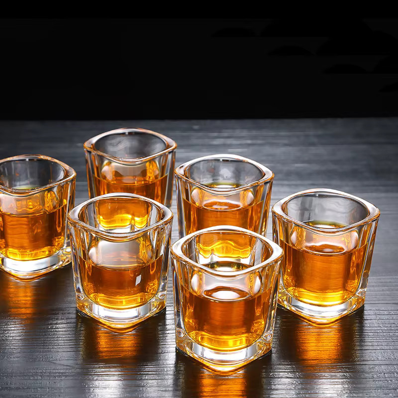 6er Set transparente Schnapsgläser aus Glas mit 60 ml Füllmenge - Bild 4