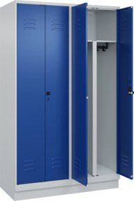 C+P PSA Doppel-Spind Classic PLUS mit Sockel, 4 Abteile, Stahl, grau/blau, B/H/T: 120 x 195 x 50 cm, mit Sicherheits-Drehriegel und Soft-Anschlag - Bild 1