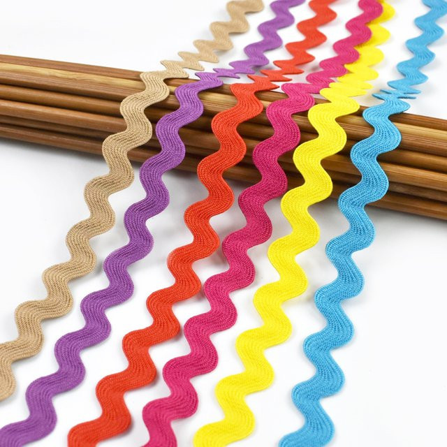 Meetee Gewelltes Spitzenband aus Polyester für Kostüme und Dekorationen, Breite: 0,8 cm, Farben: Beige und Multicolour - Bild 1