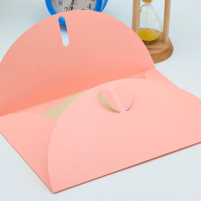 10er Set rosa Schmuckverpackungen aus Papier mit Karten für Halsketten und Ohrringe als Hochzeitsgastgeschenke - Bild 2