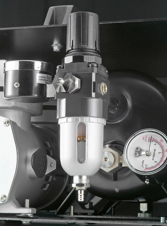 Revell Master Class Compressor, Airbrush-Kompressor, Metall, Grau, Schwarz - Bild 5