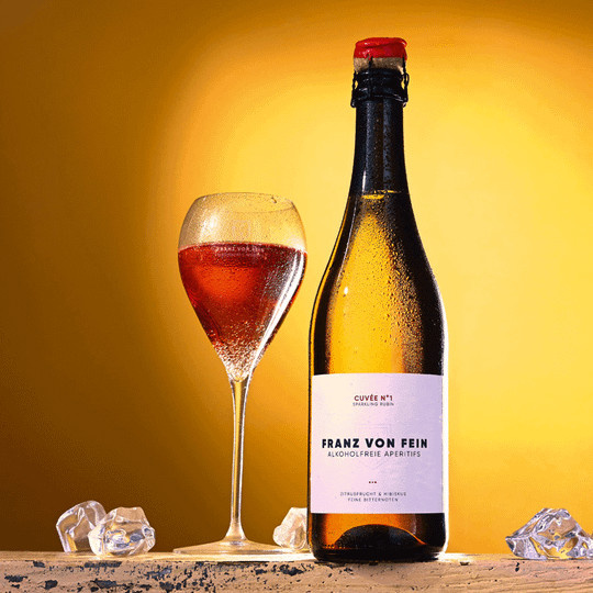 Franz von Fein alkoholfreier Aperitif Cuvée No. 1 Sparkling Rosé Bio 0,75 l - Bild 1