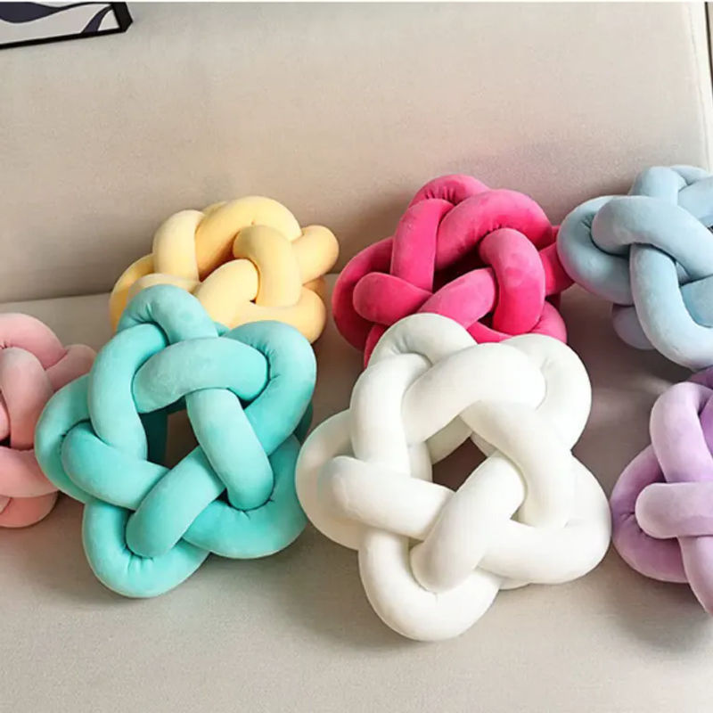 Dekoratives inyahome Zierkissen in Sternform mit Knoten-Design, handgefertigtes Ästhetisches Dekokissen in Weiß, Grün, Rosa und Blau - Bild 2