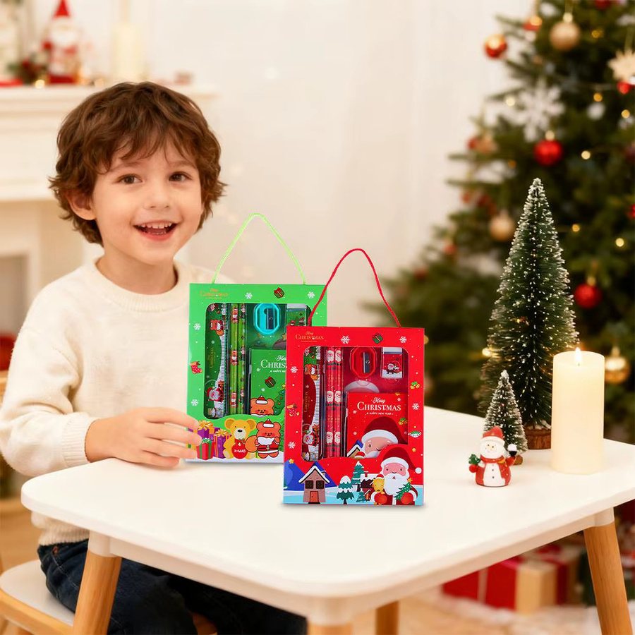 Weihnachten Schreibwaren-Set für Kinder mit Cartoon-Motiv, 6-teiliges Set bestehend aus Bleistiften, Radiergummi, Lineal, Memo Pads und Bleistiftmesser in Multicolour - Bild 2