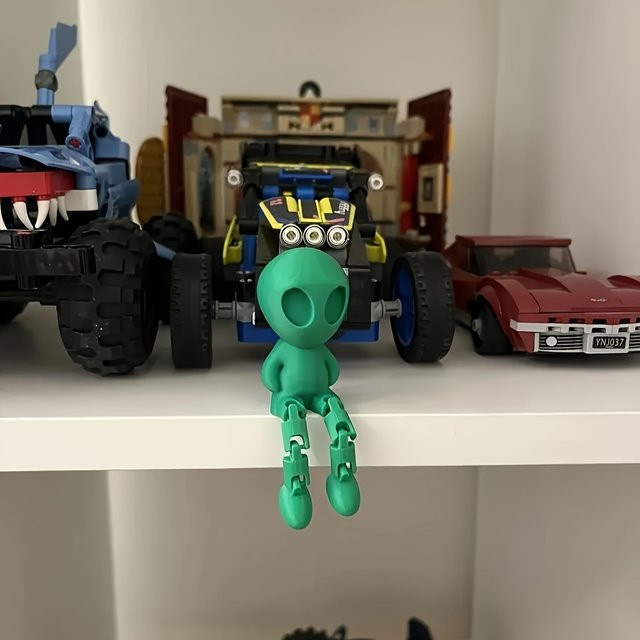 MengMeng Mini-Alien-Ornament aus Kunststoff, grüne Kunstskulptur für die Tischdekoration - Bild 1