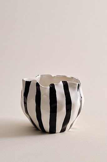 Jotex Blumentopf RUTAN STRIPE aus Keramik, weiß, rund, Durchmesser: 27,5 cm - Bild 1