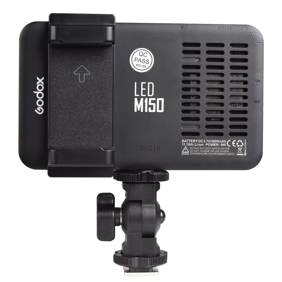 Godox LEDM150 Handy-LED-Videoleuchte in Schwarz mit 5600K und eingebautem wiederaufladbarem Akku via USB-C - Bild 3