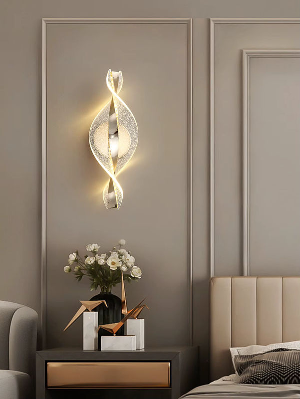 BOSSEN Moderne LED Wandleuchte aus Acryl in Gold mit Schneeflocken-Design für Wohnzimmer und Schlafzimmer - Bild 4